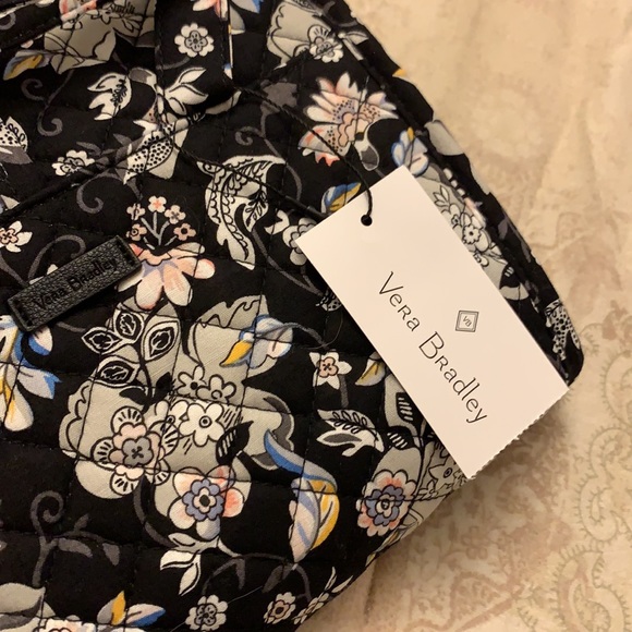 Vera Bradley Quilted Floral Makeup/Jewelry Travel Case - Picture 3 of 11